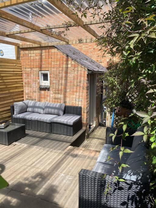 Duck Terrace With Gym Duckling Stays Kibworth Harcourt Exterior photo